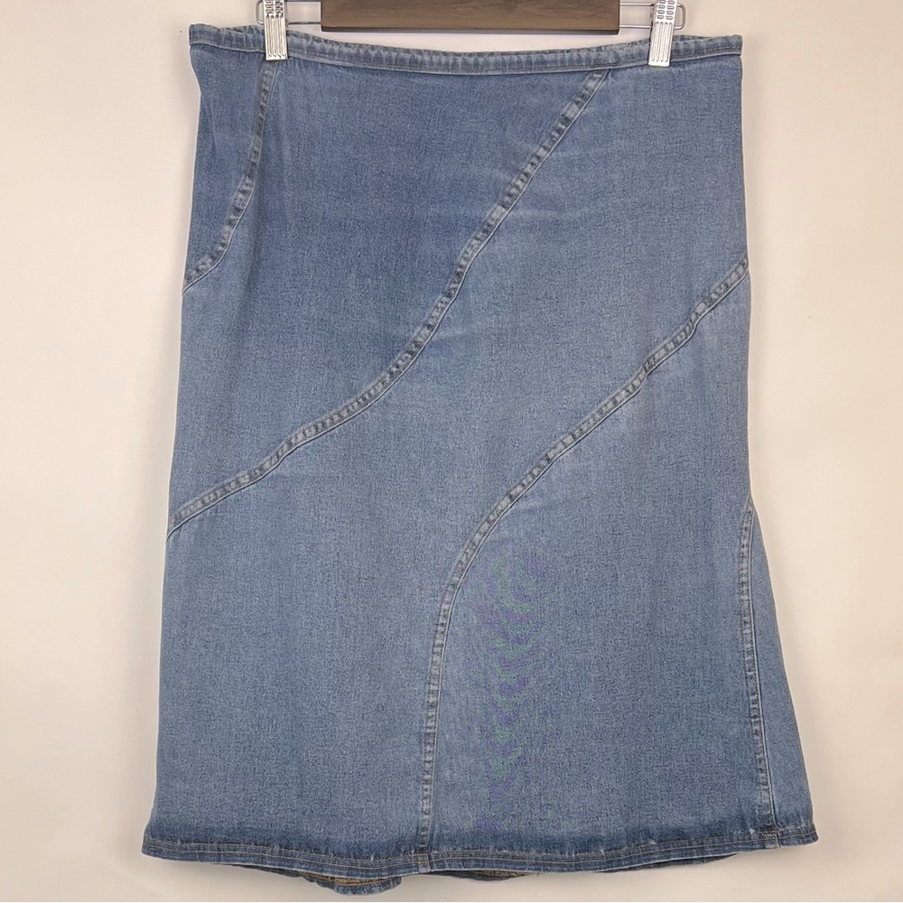 Charming denim patch work A-Line skirt with raw hem